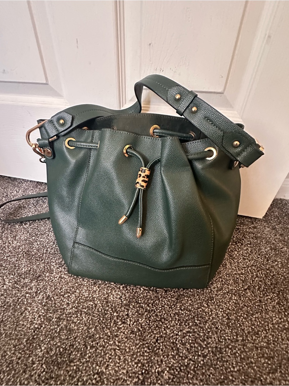 hotter Deep Green Leather Bucket Shoulder Bag with Leopard Accent